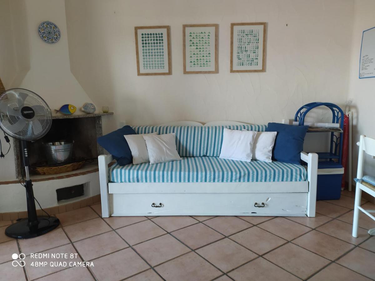 Vila Capo Blu - Santa Margherita Di Pula Exteriér fotografie